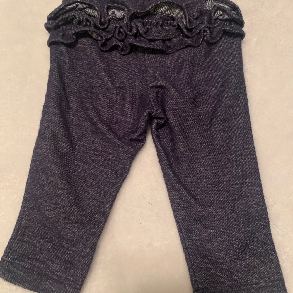 Ruffle butt baby leggings